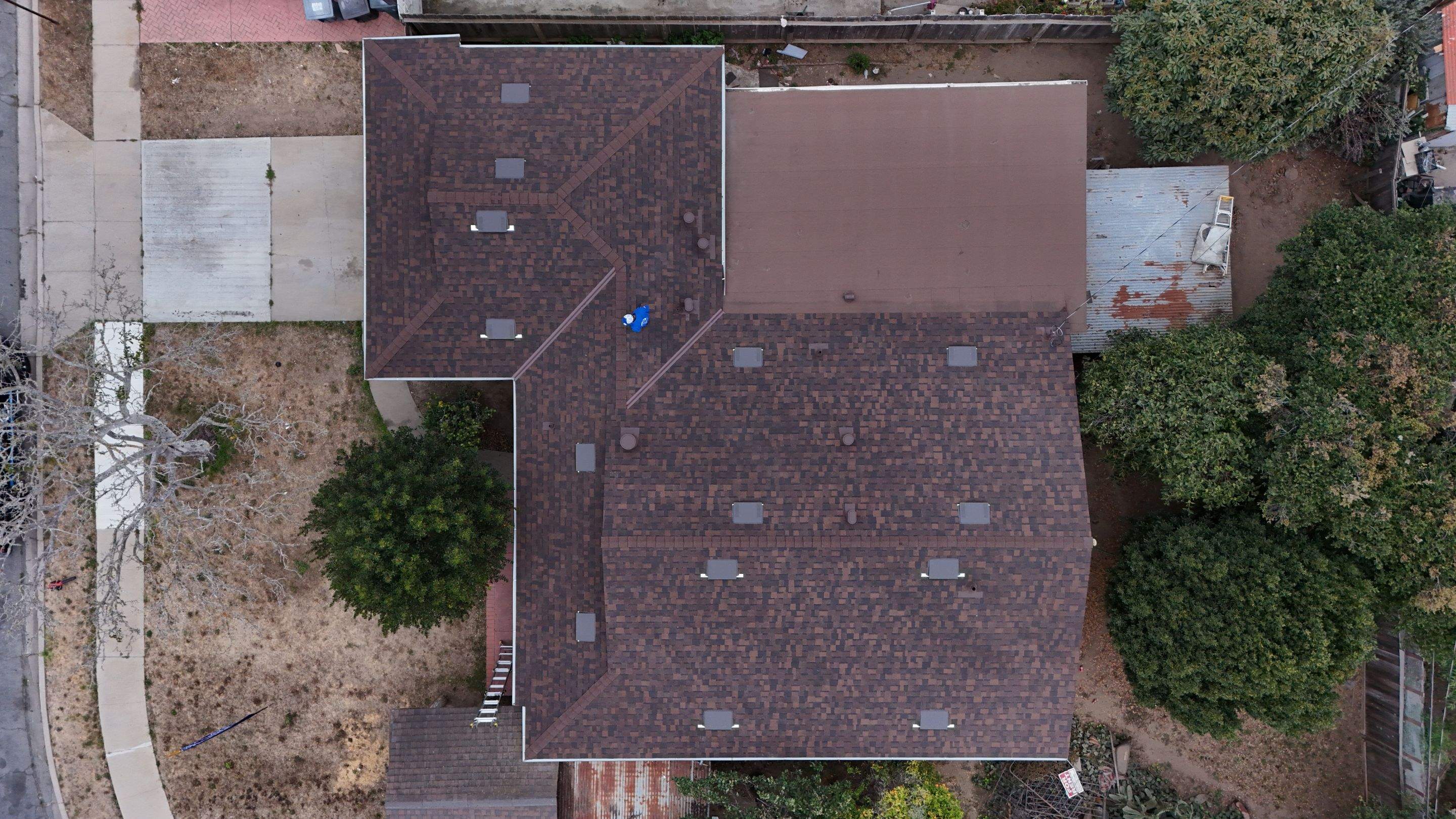 Completed Duration Max shingle roof Salinas California